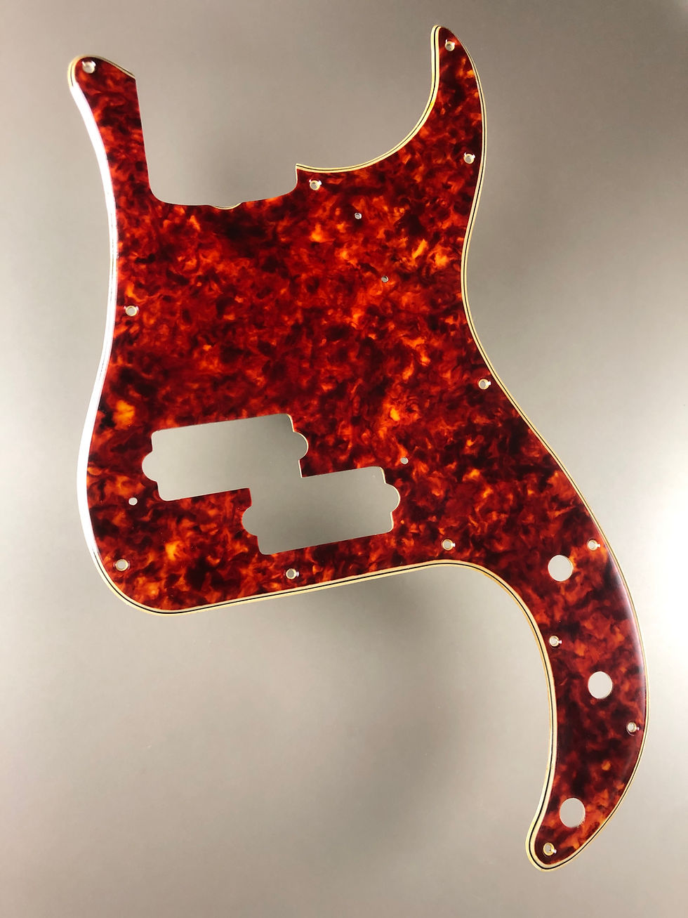 Thumbnail: '1962' Precision Bass Tortoiseshell Pickguard (USA) - Light aging