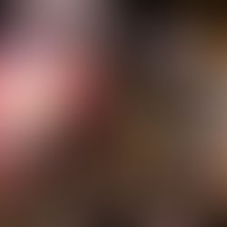 Mac's Club Deuce front window