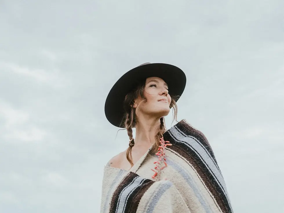 Kat McQuillan Presents: Kelley Mickwee with special guests The Whiskey Sweets