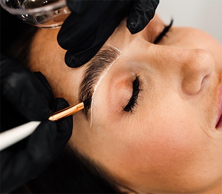 Professional eyebrow tinting service in Victoria