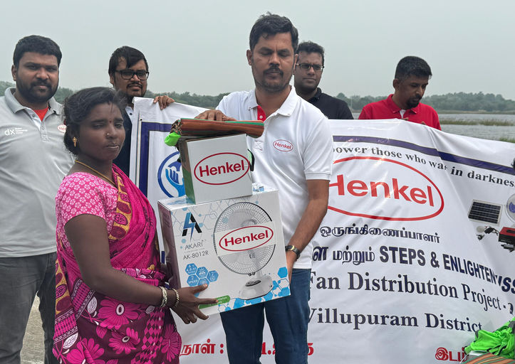 Solar lights and fan distribution program at Gingee.