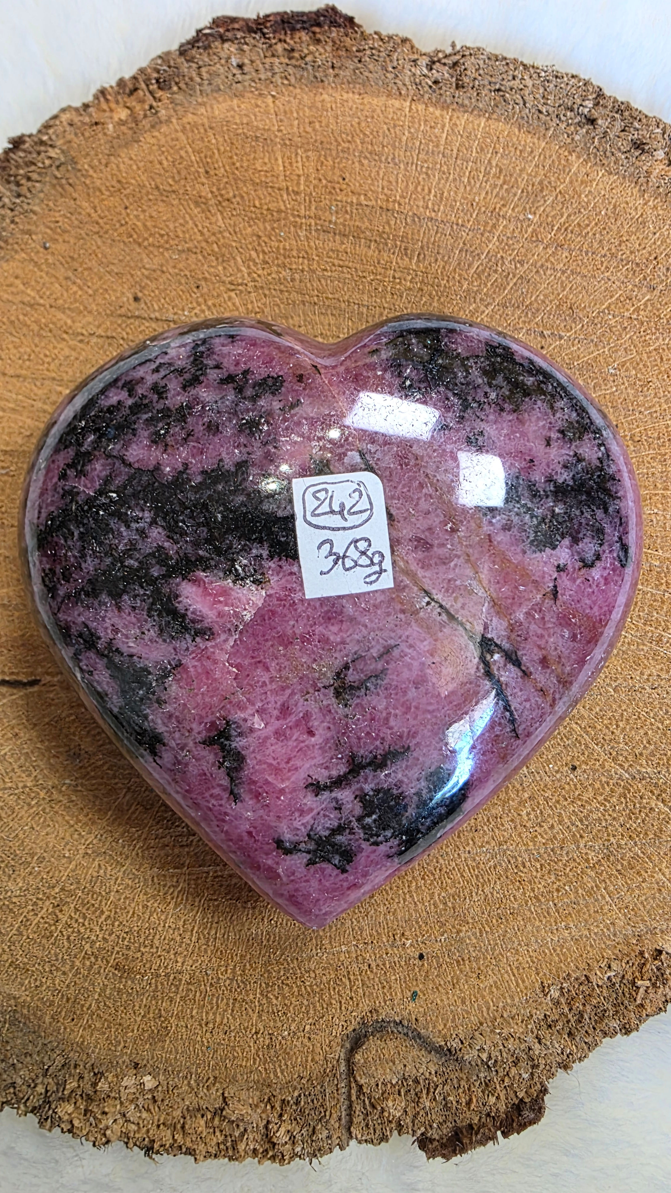 Voyage méditatif et pratique guidée avec votre cœur en rhodonite