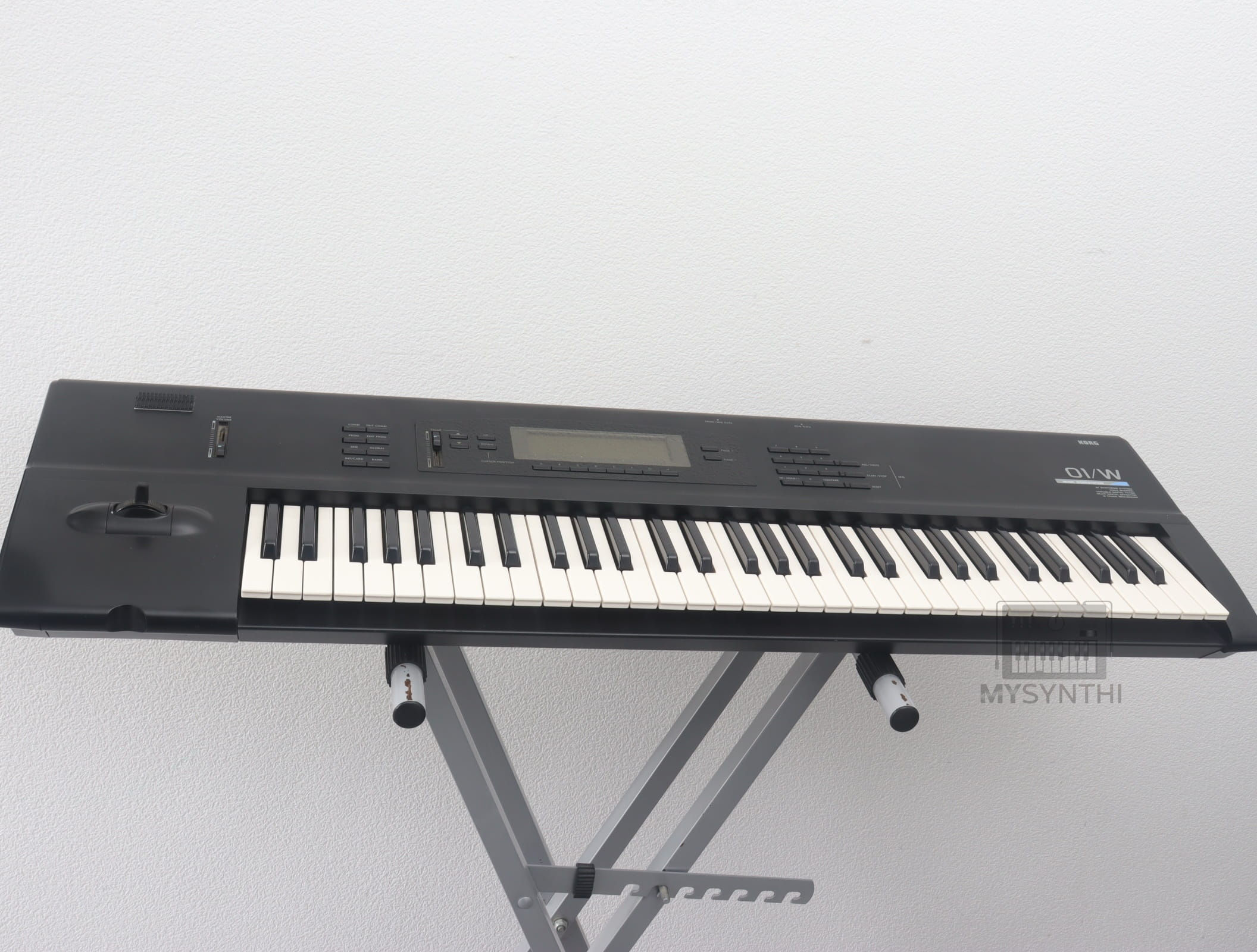 Korg 01/W - 61 Tasten Synthesizer + 1 Jahr Gewährleistung
