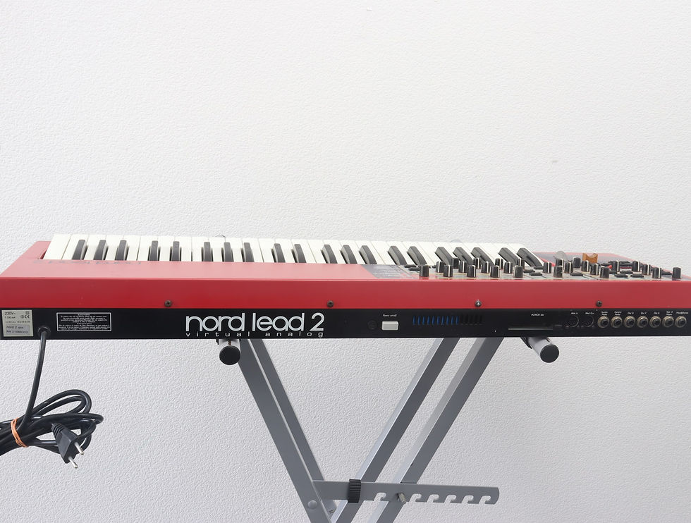 Miniaturbild: Clavia Nord Lead 2 - 49 Tasten virtuell-analog Synthesizer + 1 J. Gewährleistug