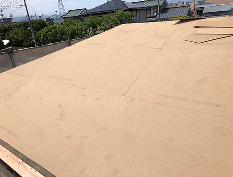 屋根断熱材取り付け施行A