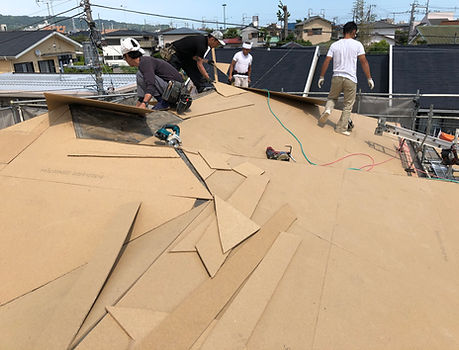 屋根断熱材取り付け施行B
