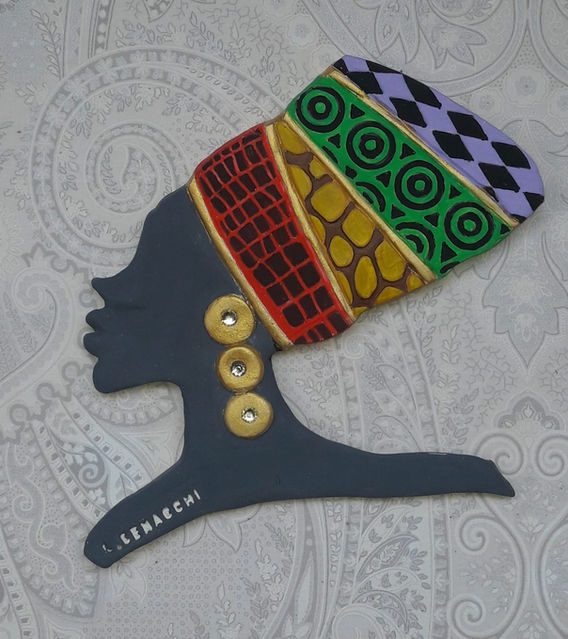 NEFERTITI terra bianca acrilici.jpg