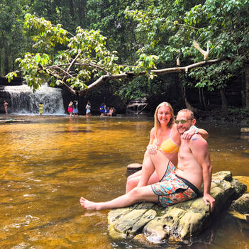 Amazon rainforest tours, Manaus attractions, Amazon River cruises, jungle walks, wildlife spotting, waterfalls, Meeting of the Waters, alligator night tour, Negro River, Amazon adventure travel, eco‑tourism in Brazil, Amazon boat tours, rainforest trekking, indigenous culture experiences, Amazon nature photography, tropical forest exploration.