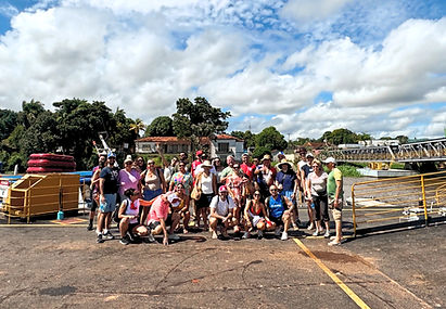 Tour na Vila Amazônia em Parintins
