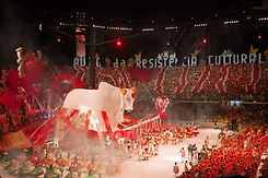 Pacotes Turísticos para o Festival de Parintins 2026.