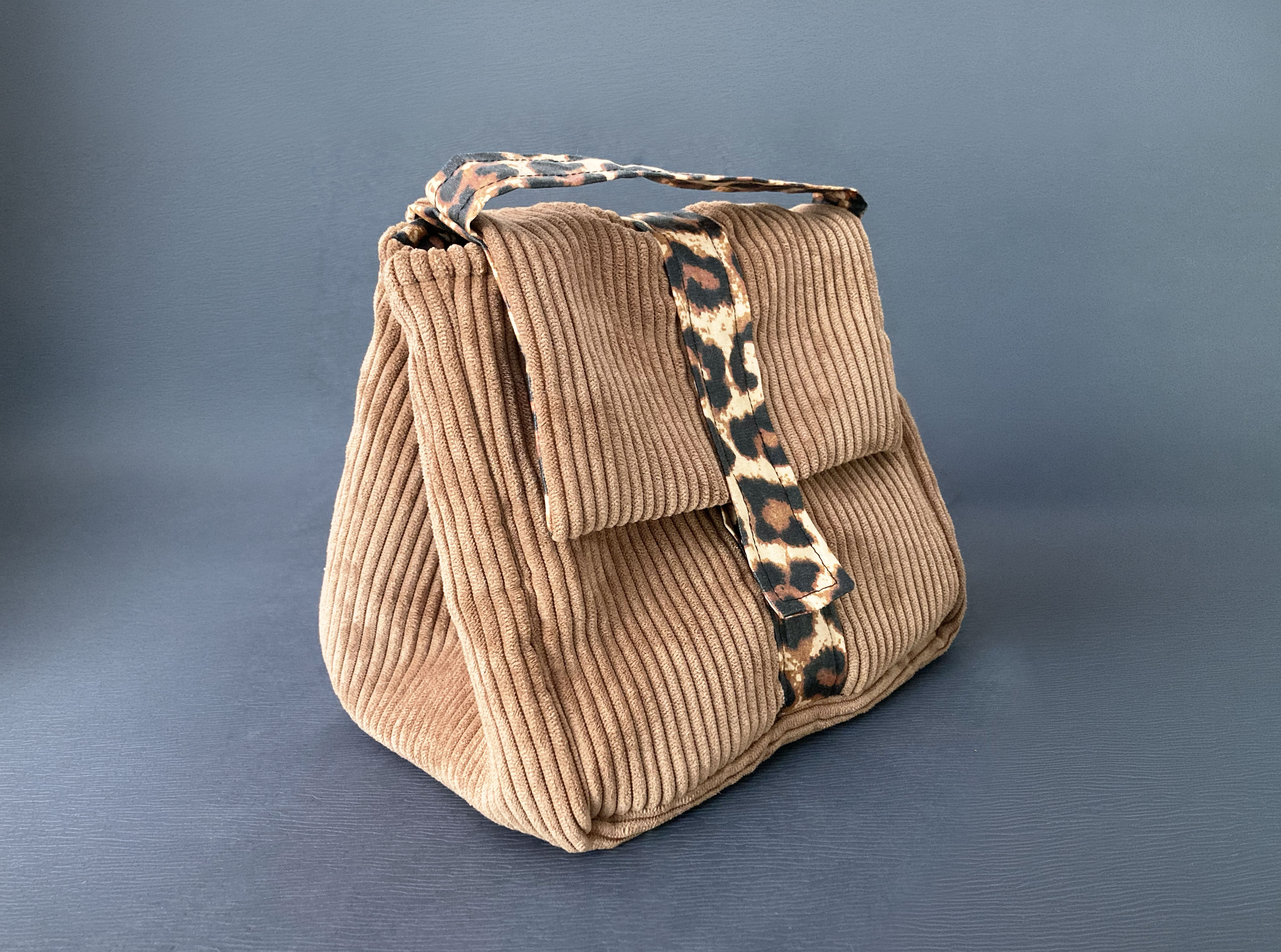 Lizzy Trousse - Capuccino & Léopard