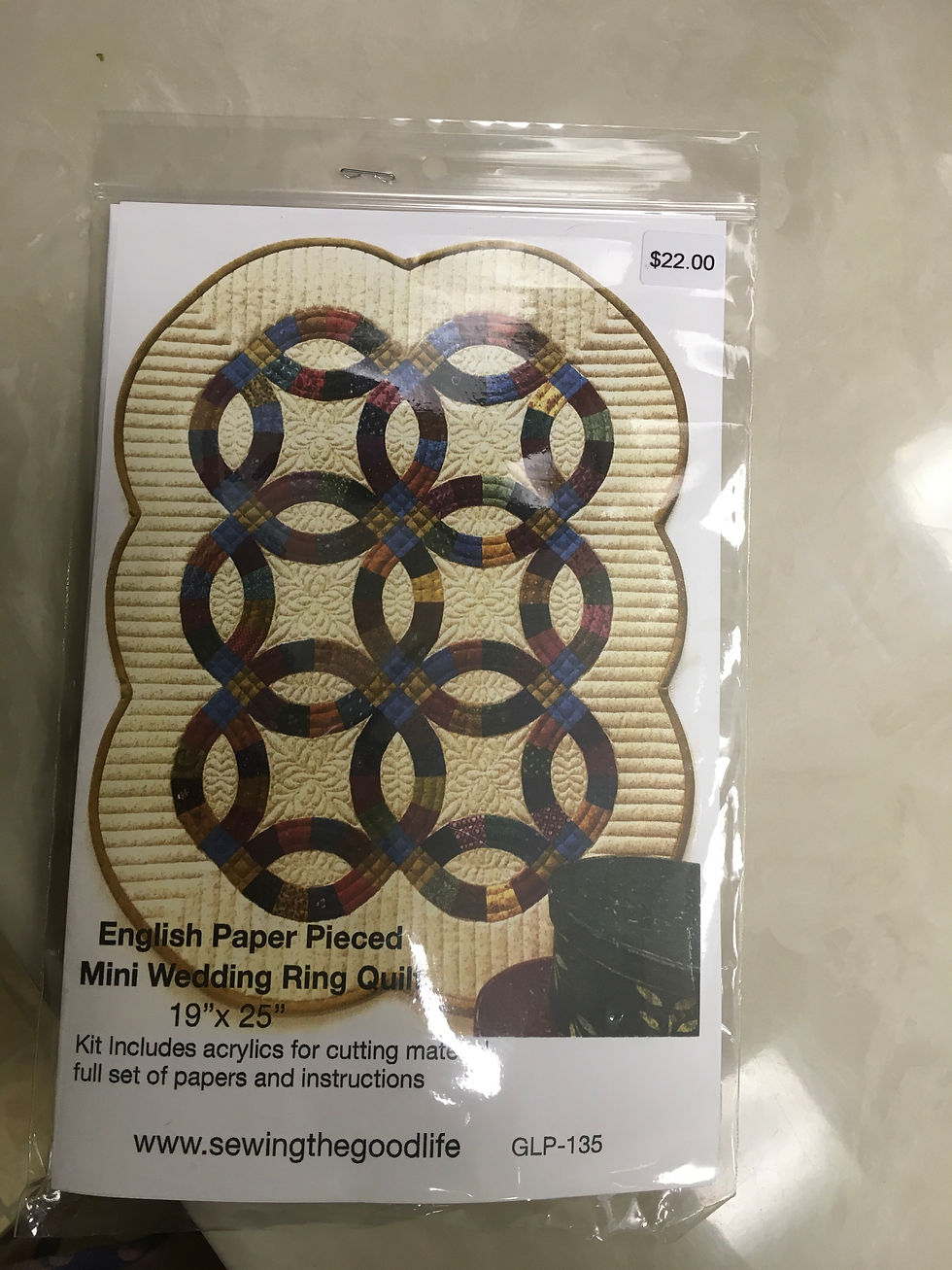 Thumbnail: Double Wedding Ring Mini Quilt 19”x 25” kit