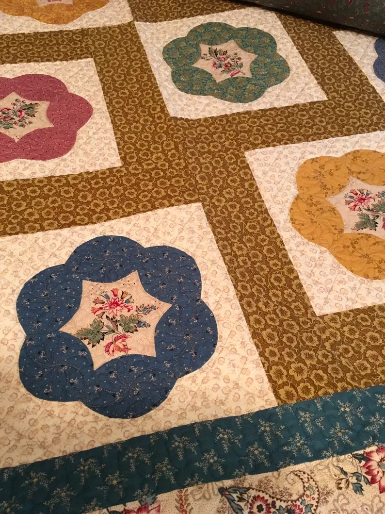 Thumbnail: Pretty Plates English Paper Piecing Kit