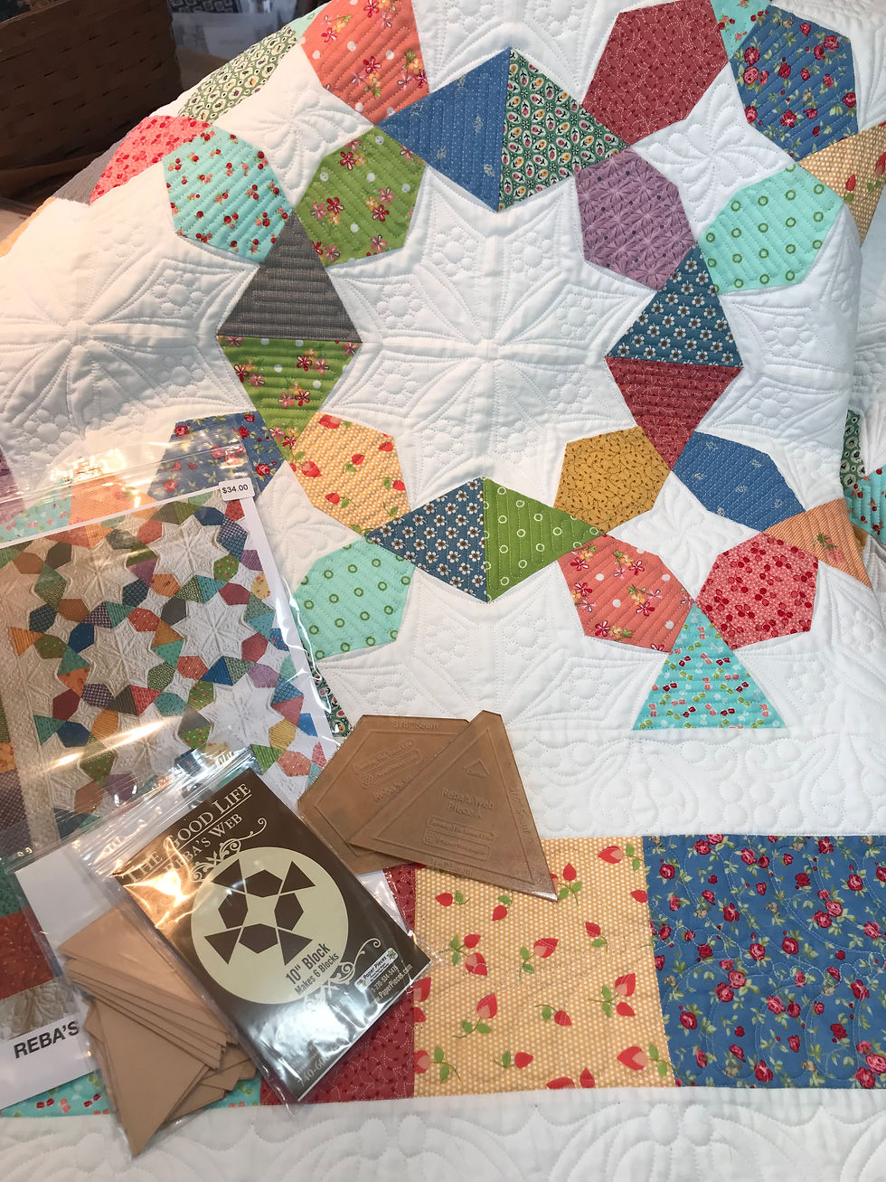 Thumbnail: Reba’s Web English Paper Piecing Kit
