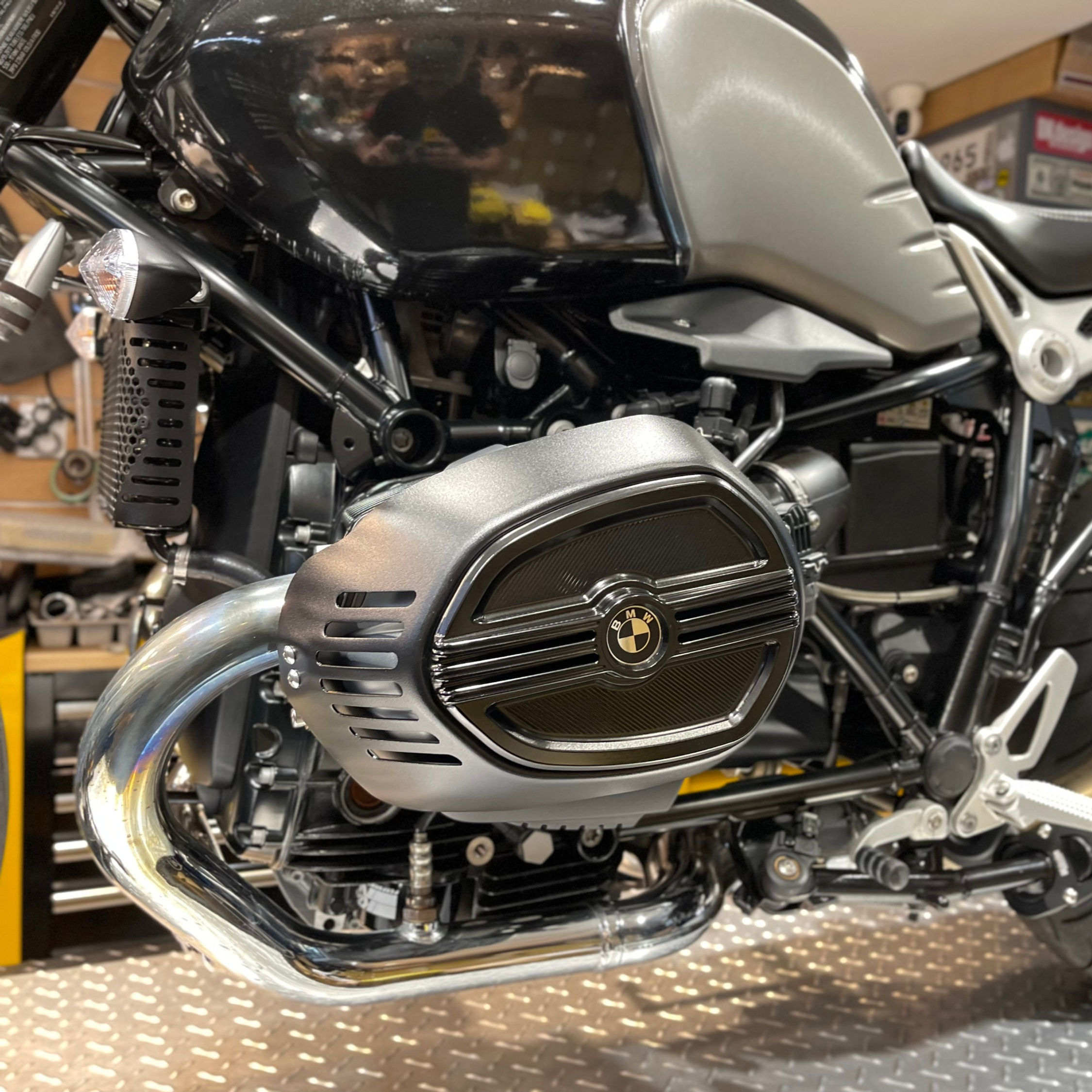 DKdesign - BMW R nineT Cylinder Cover Guards/ BK EDITION