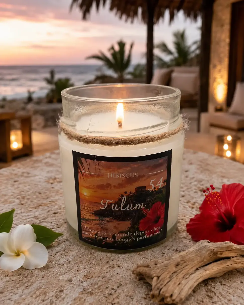 Miniature : Bougie Fleur d’Hibiscus dans une ambiance tropicale inspirée du Mexique