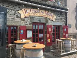 creperie le corps de garde saint malo remparts restaurant