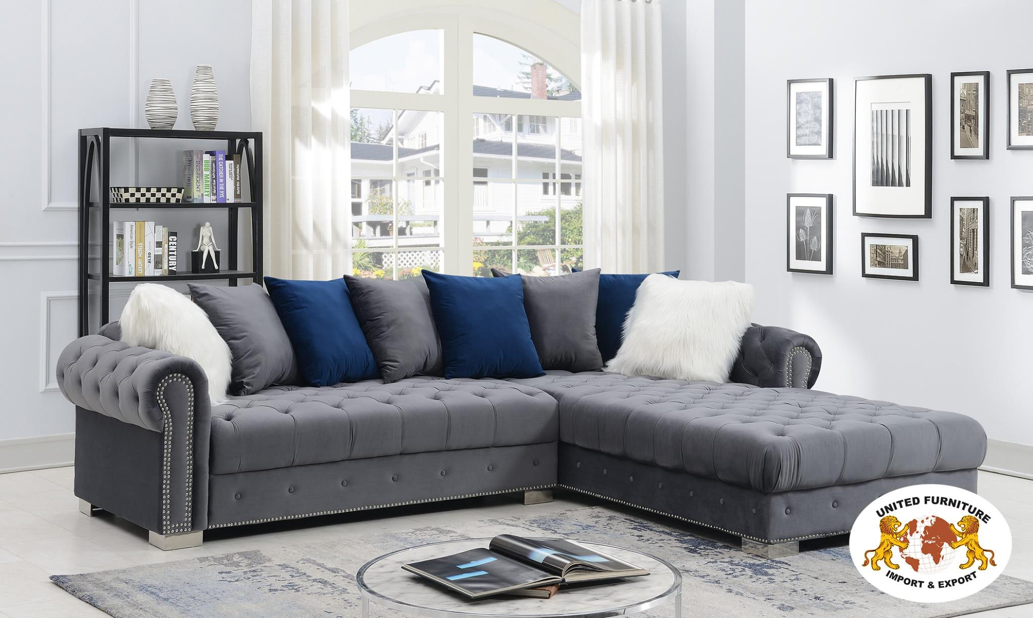 U306 - United - Sectional