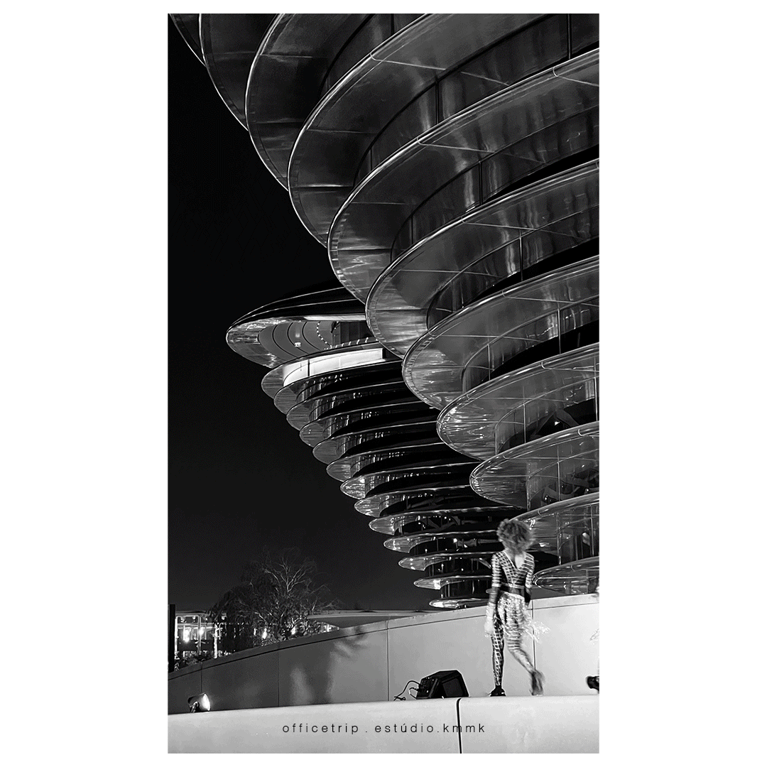 office-trip-expo2020.gif