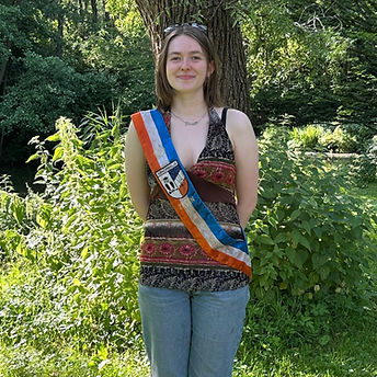 zarah neutraal_edited.jpg