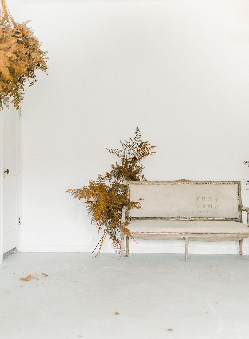 Thumbnail: Provincial Settee