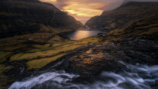Tramonto Saksun isole Faroe