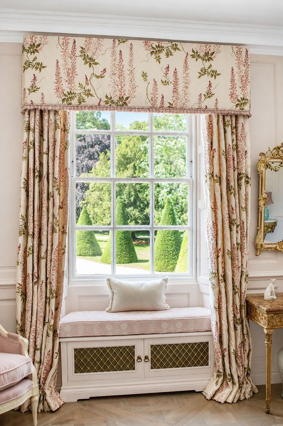 Should Curtains Touch the Floor?