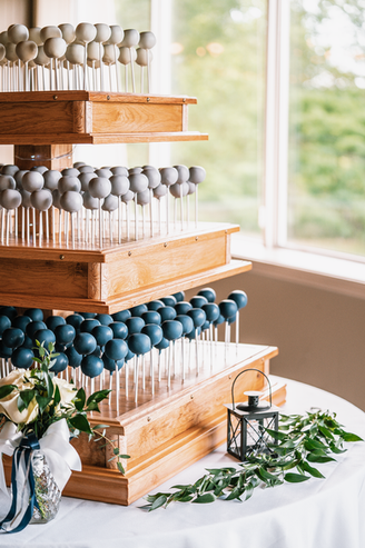 Cake pops wedding tower