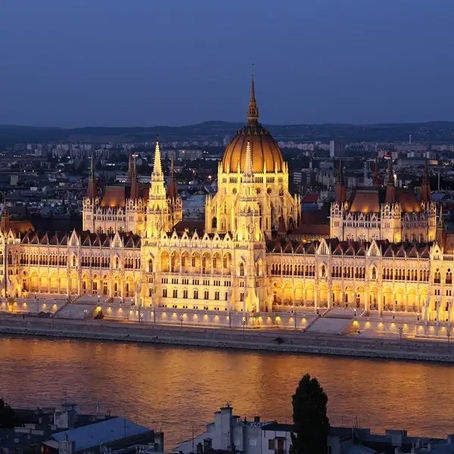 Planning the Ultimate Group Wine Cruise: The Romantic Danube Edition 🍷🚢