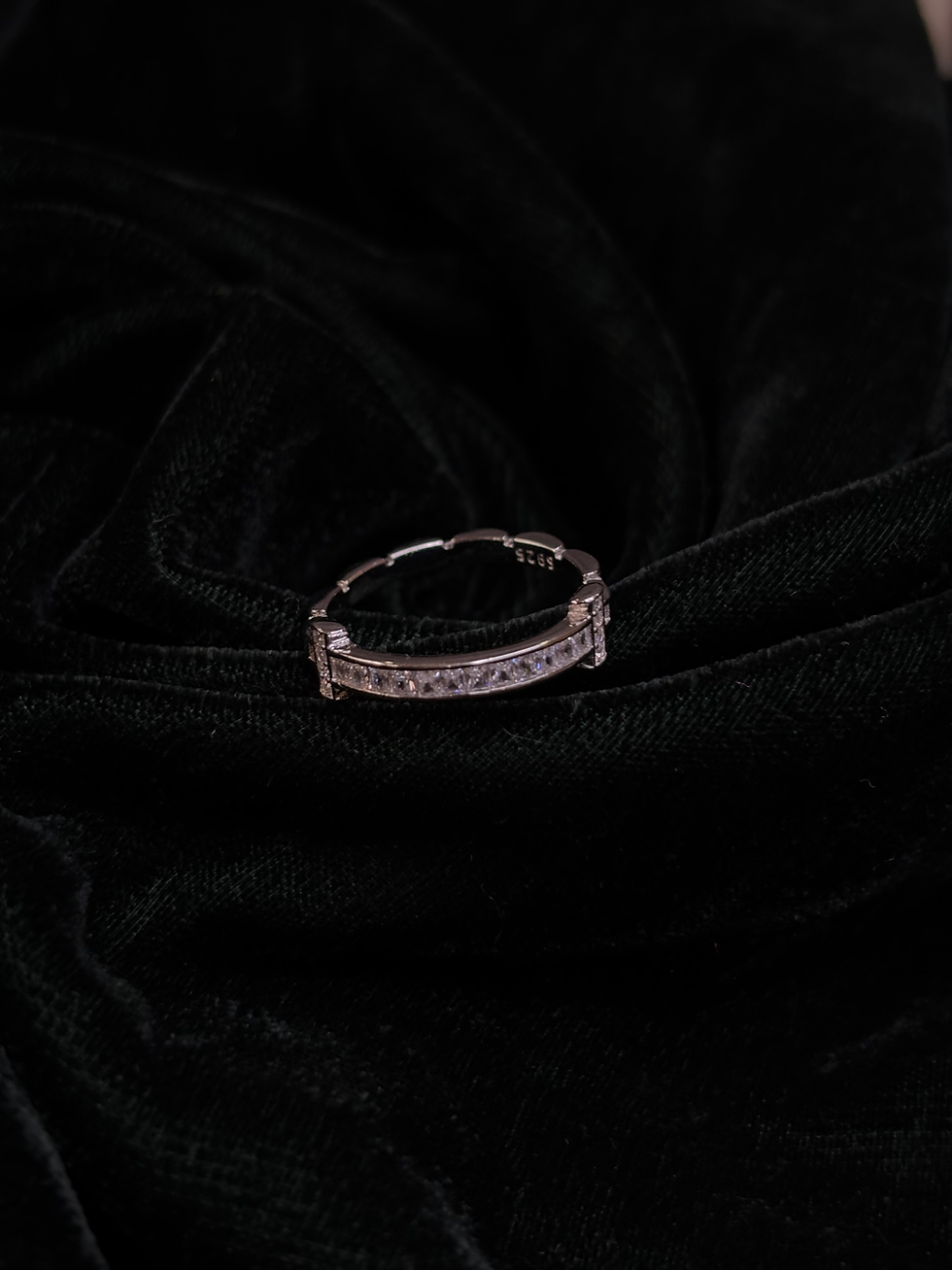 Thumbnail: Crystal Sleek Band