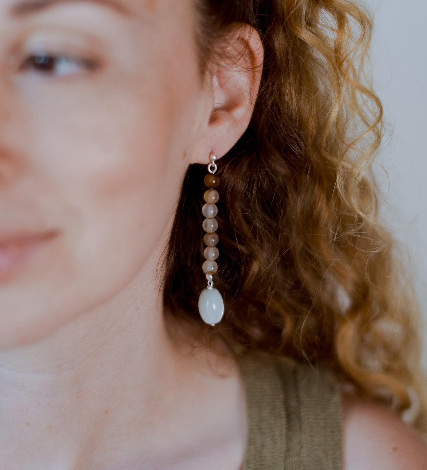 עגילי ג׳ספר, אגת, מונסטון וכסף | סתיו- שחור+חום+לבן