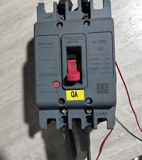 Circuit Breaker.jpg