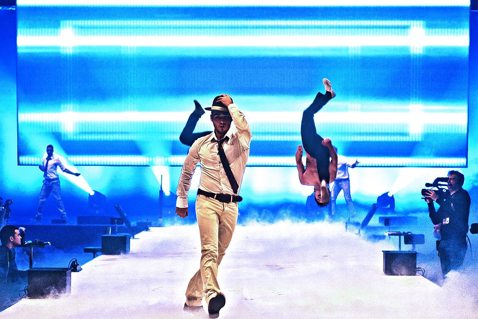 CEY - ENTERTAINMENT - WBSS (Large).jpg