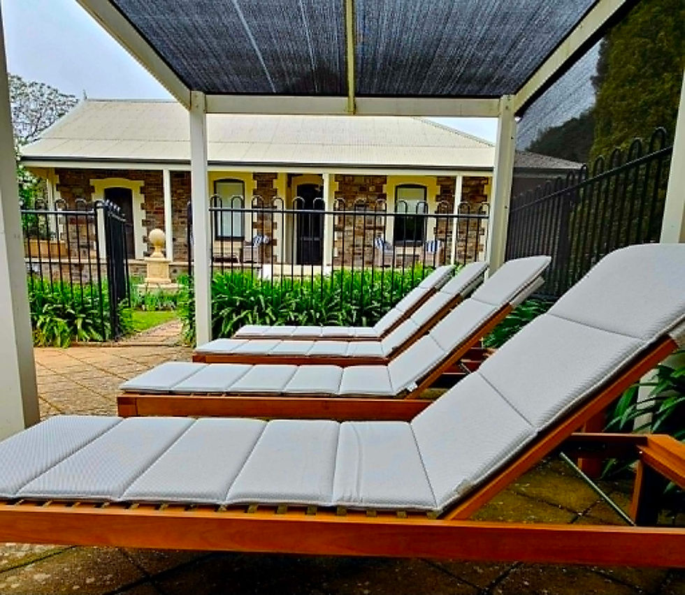 Burra Surgeon's House Banana Lounges