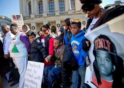 Kendrick Johnson's family speaks out on ruling in son's death investigation