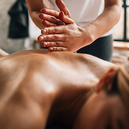 formation_massage_lomi_lomi_hawaïen_cannes.jpg