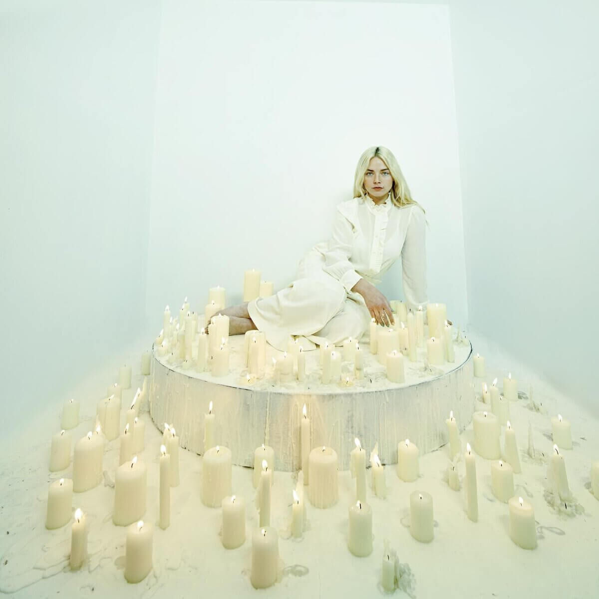 Albumcover van Ashe - Ashlyn (Rood & Wit Gekleurd Vinyl 2LP) (Red & White Coloured Vinyl 2LP)