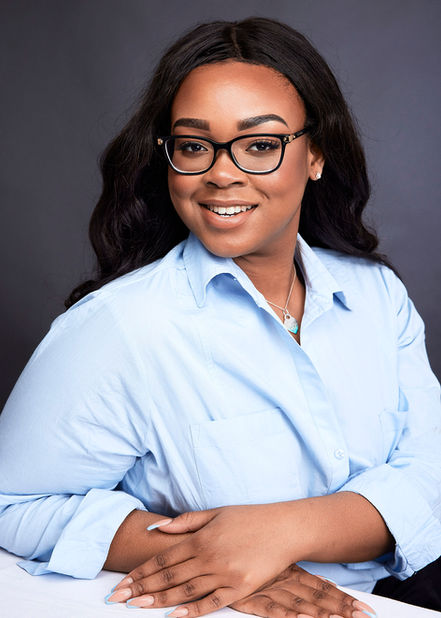 Business headshot nyc , corporate headshots near me , corporate headshot near me , Ceo portrait , executive headshot