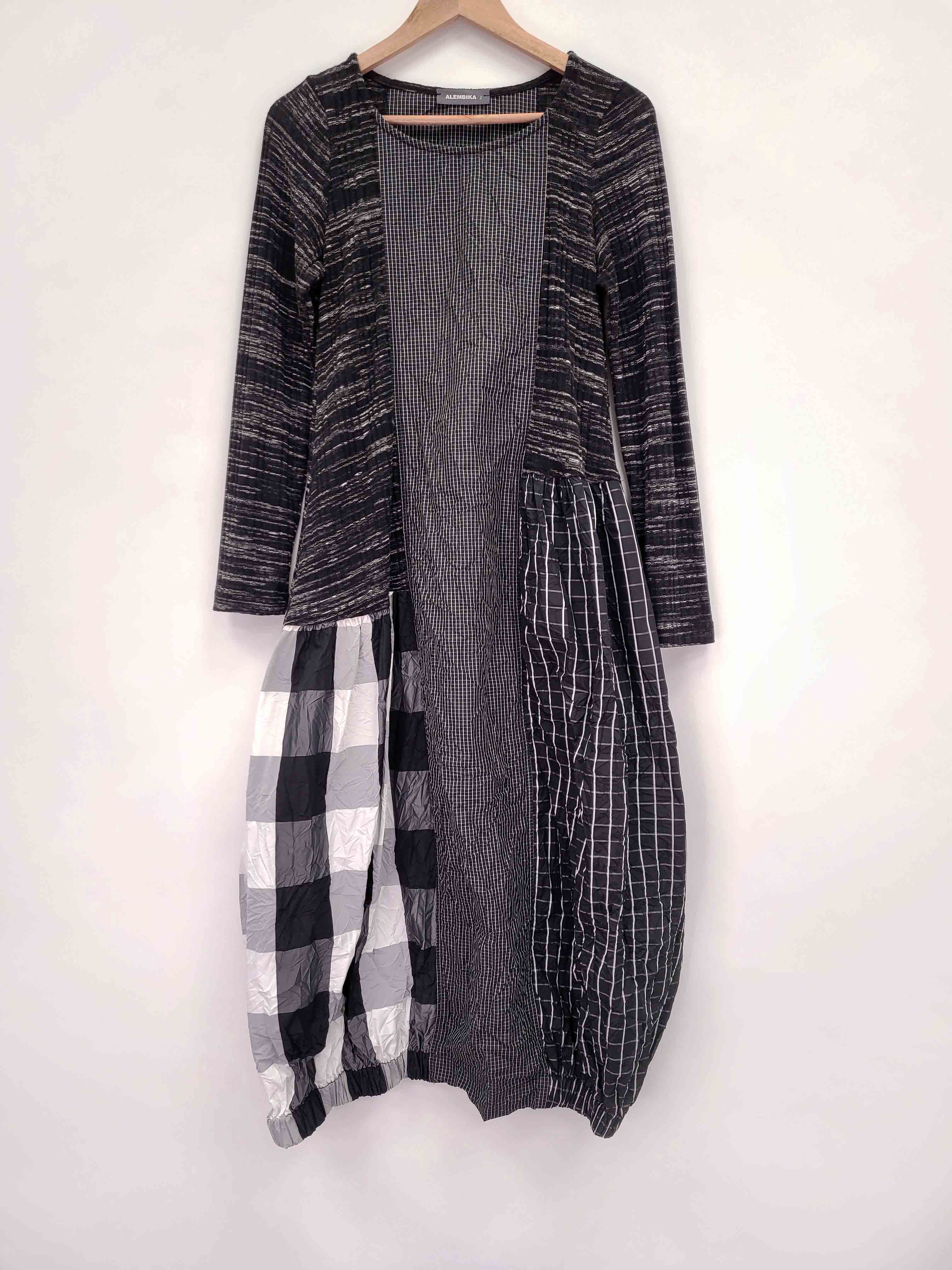 שמלת שילובים של אלמביקה / מידה 38