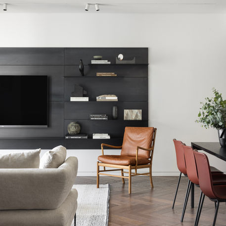 E Apartment- Maya Sheinberger ספריה