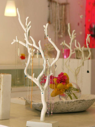 Debbie De La Cueva Jewelry: Gem of the Week