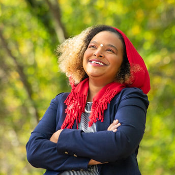 Maya Headshots 2020-0003.jpg