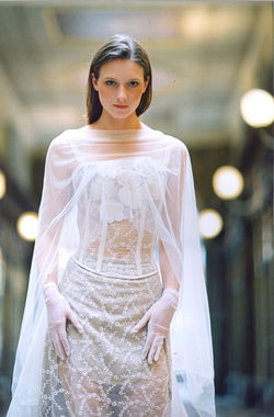 39-quiqui-lamothe-creatrice-designer-de-robes-de-mariees-de-provence-bohème-chic-nature-bio-ecologiq