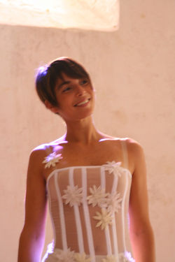 33-quiqui-lamothe-creatrice-designer-de-robes-de-mariees-de-provence-bohème-chic-nature-bio-ecologiq