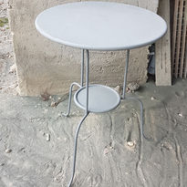 Aérogommage guéridon métal.jpg