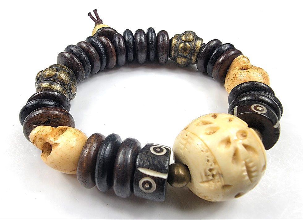 Thumbnail: Front view of the Islands To Highlands Atlas Mountains Bracelet.
