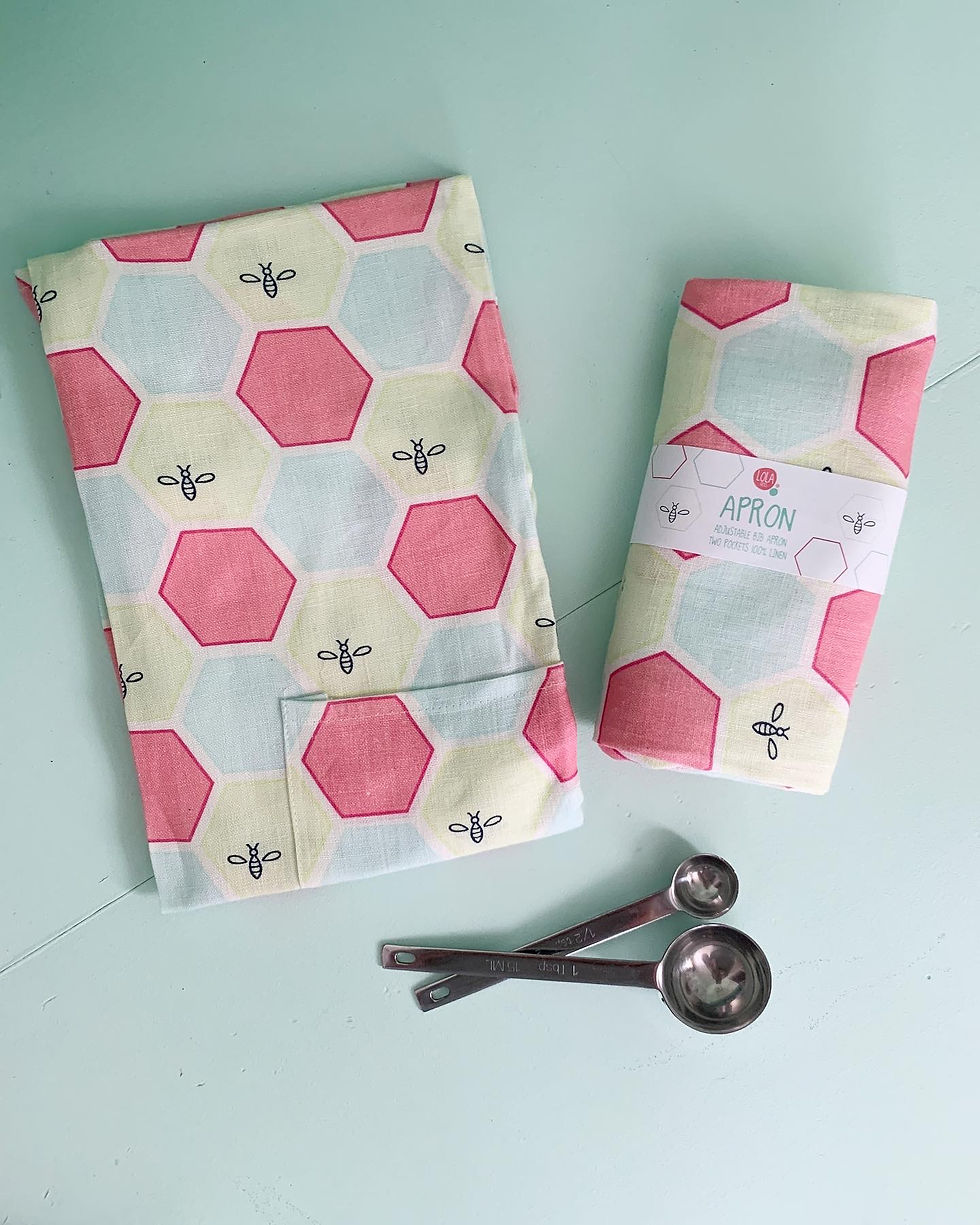 Thumbnail: w light honeycomb apron
