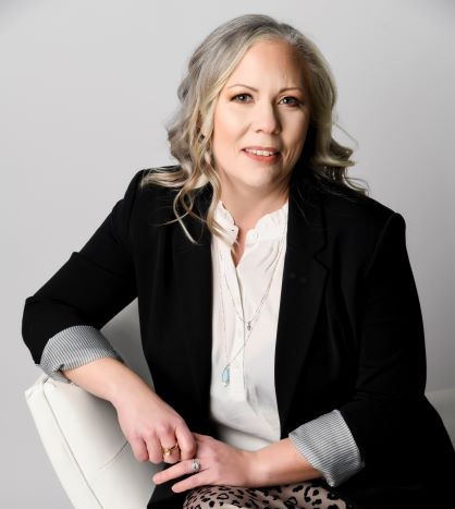 Angela Phillips LinkedIn Page