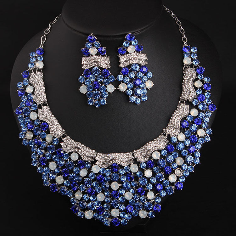 Luxury Blue Diamond Necklace and Earring Set for Brides