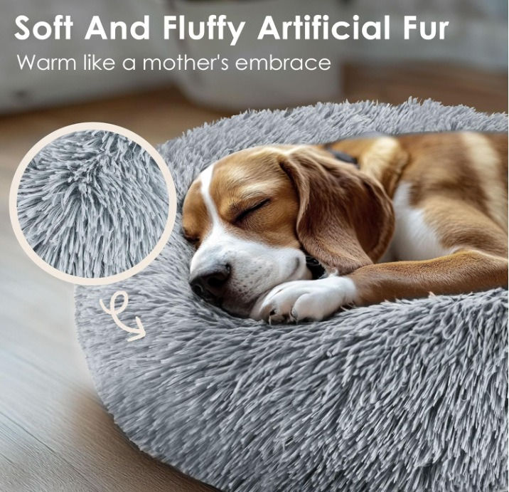 Thumbnail: Round Plush Pet Bed